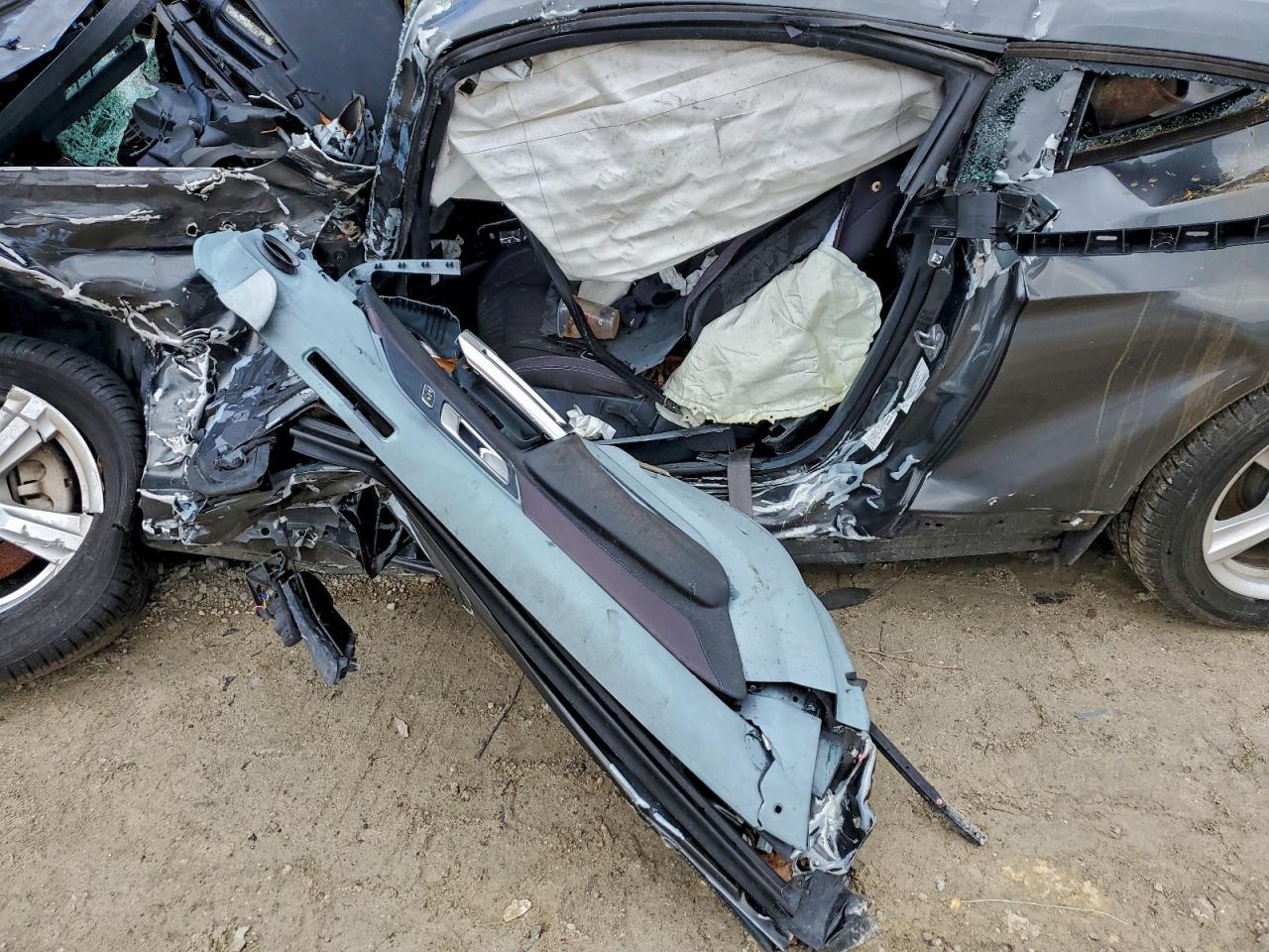 2019 Ford Mustang - Фото 7