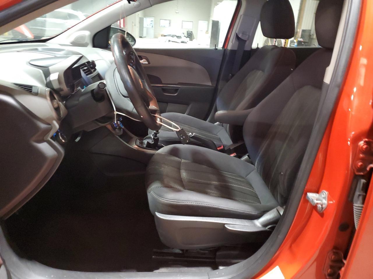 2013 Chevrolet Sonic Lt - Фото 7