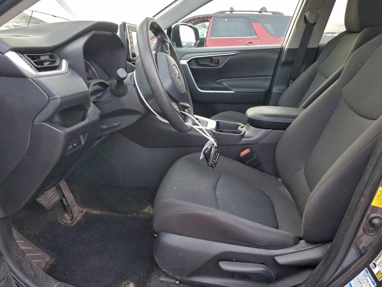 2021 Toyota Rav4 Le - Фото 7