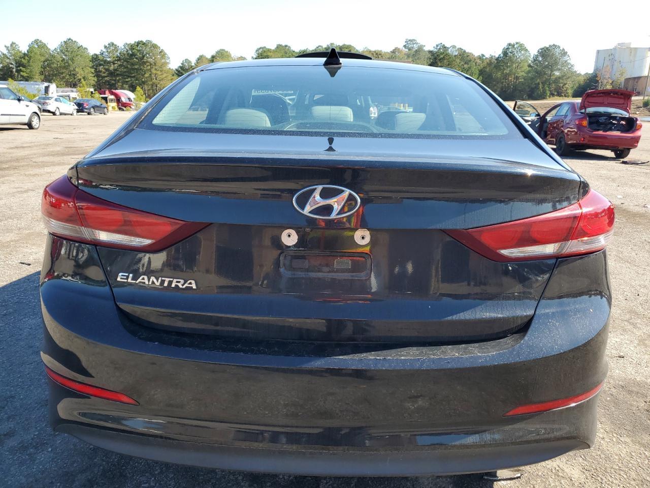 2018 Hyundai Elantra Sel - Фото 6