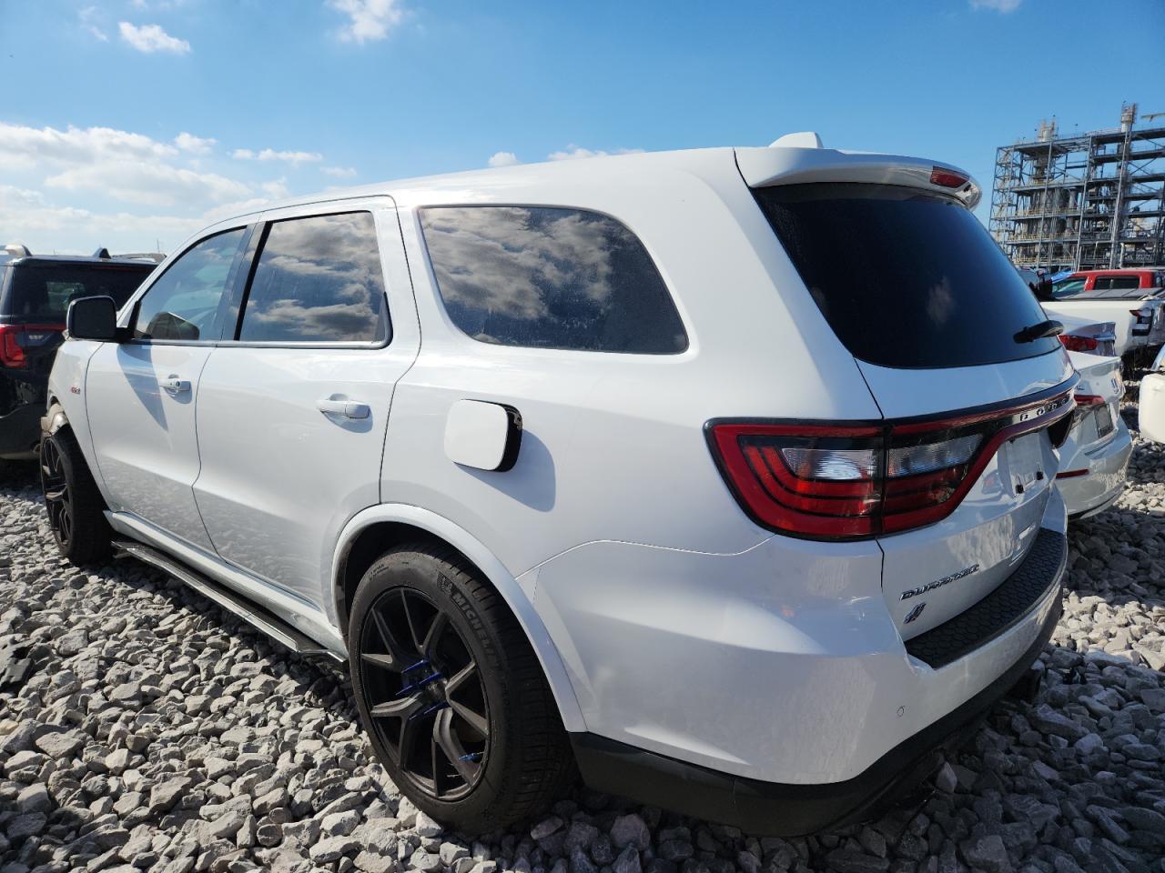 2018 Dodge Durango Srt - Image 2