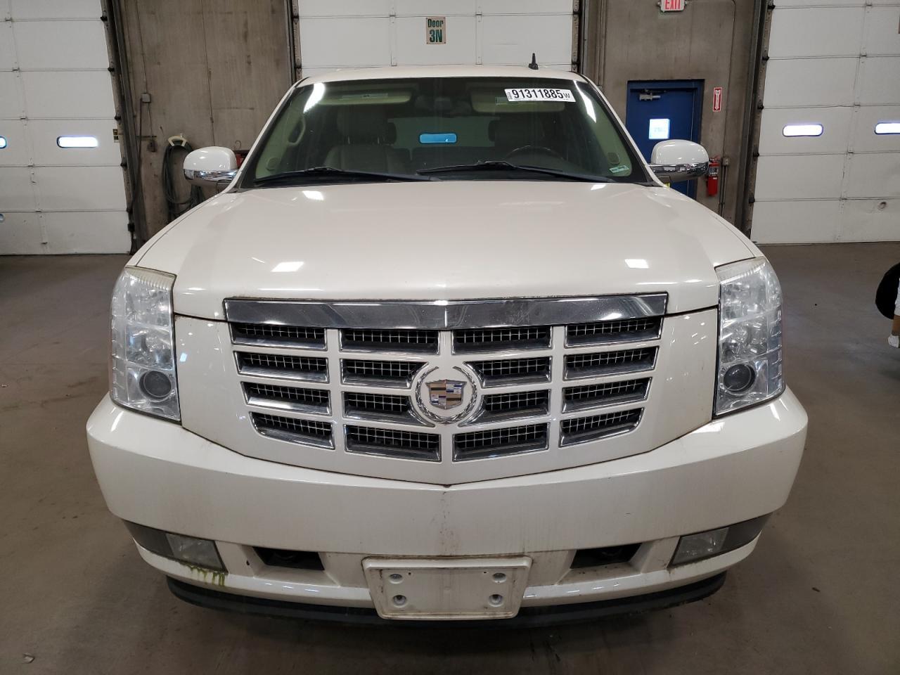 2010 Cadillac Escalade Hybrid - Фото 5
