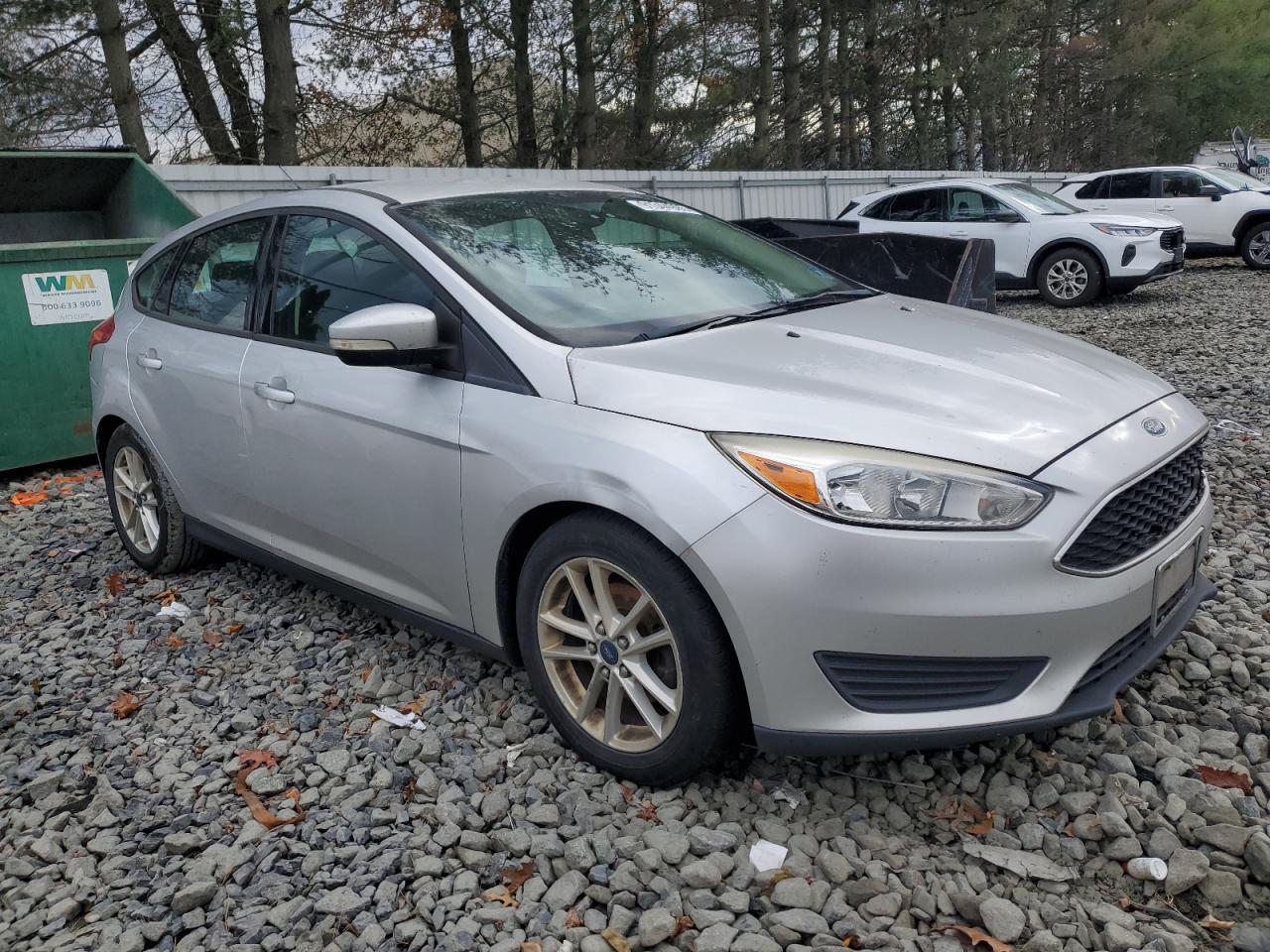 2016 Ford Focus Se - Фото 4