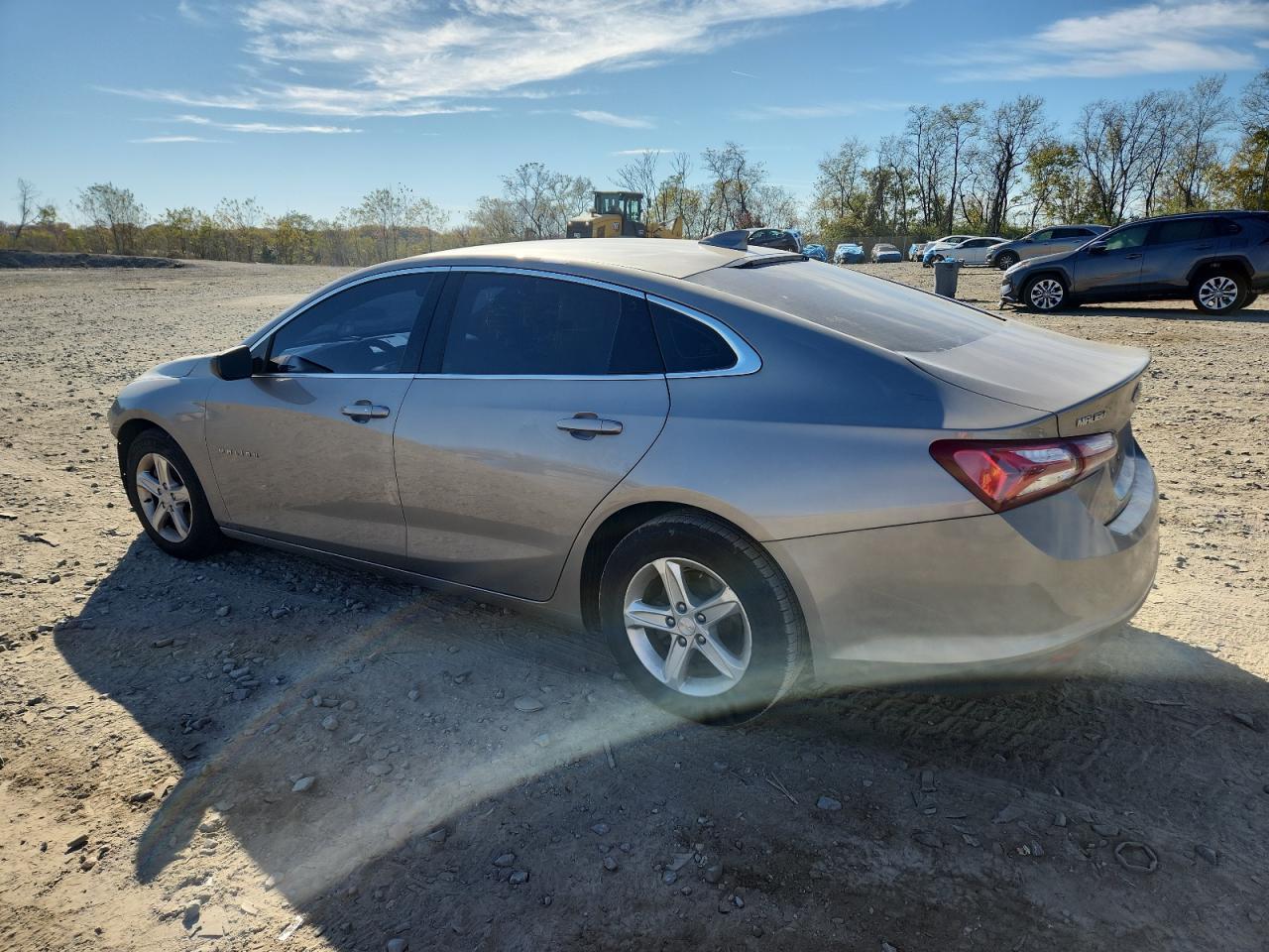 2022 Chevrolet Malibu Lt - Фото 2