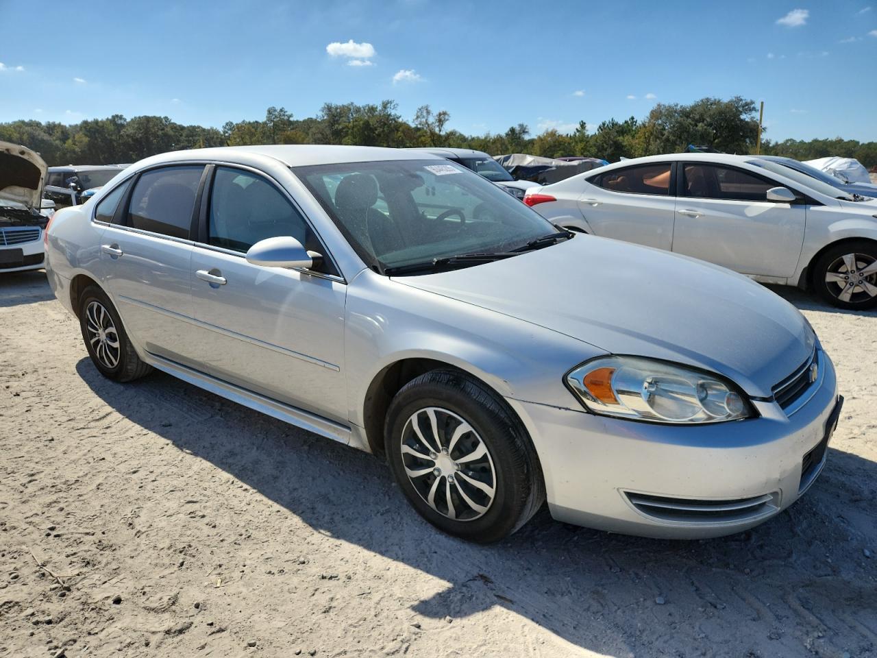 2011 Chevrolet Impala Ls - Image 4