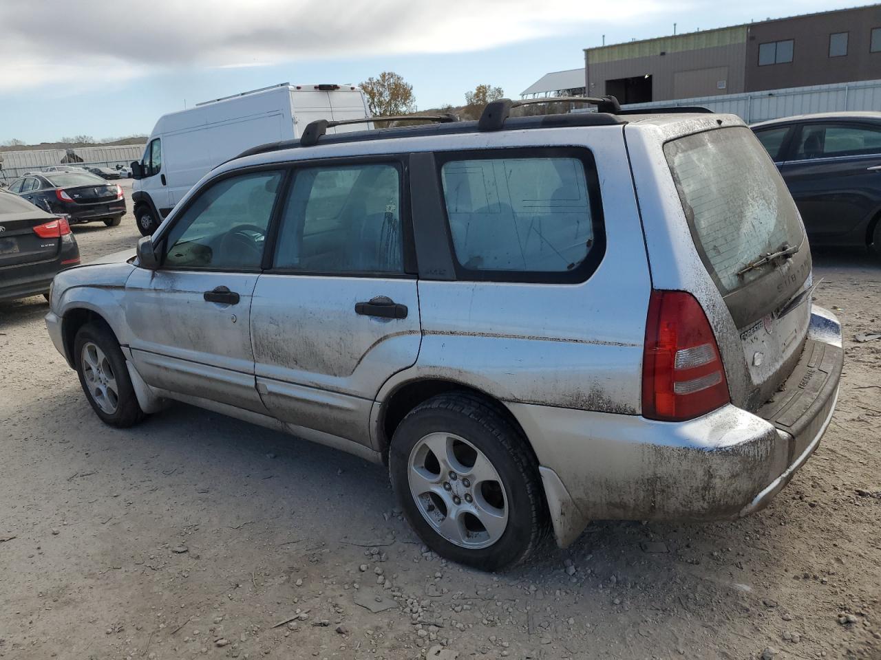 2003 Subaru Forester 2.5Xs - Фото 2