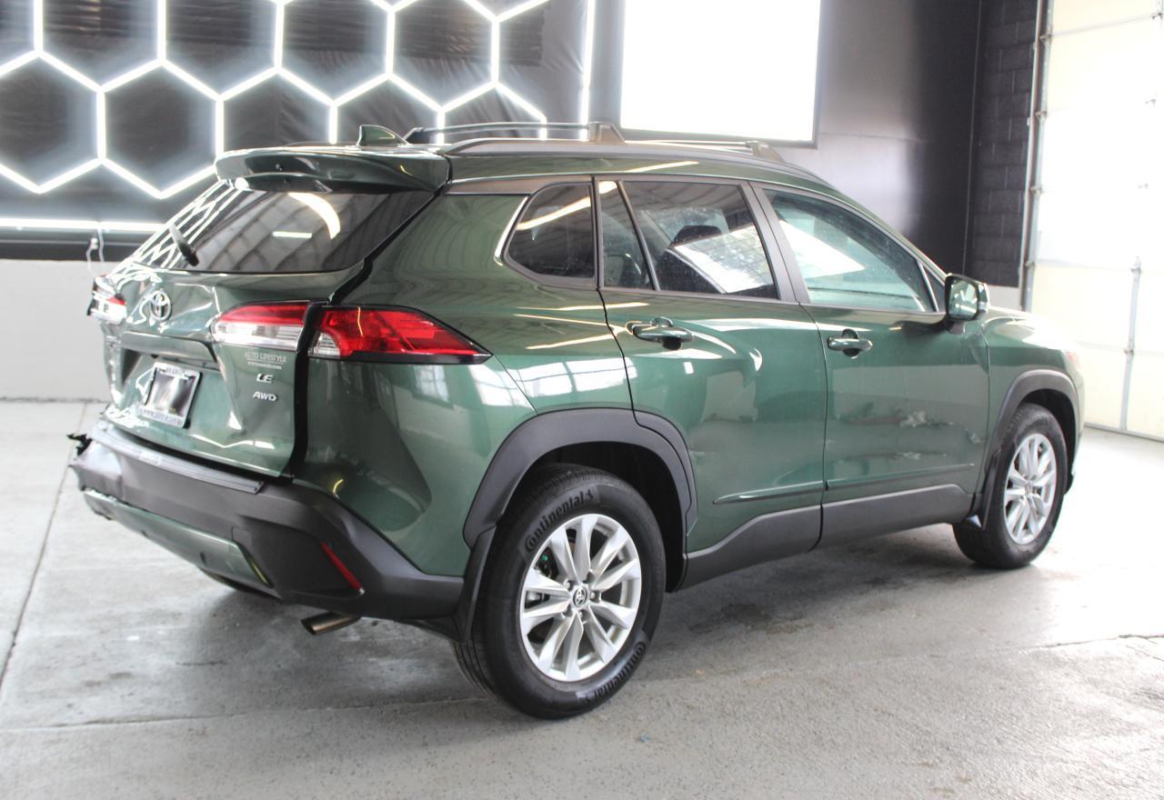 2022 Toyota Corolla Cross Le - Фото 3