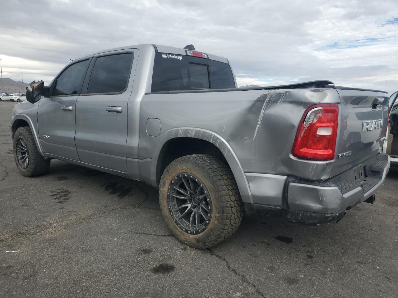 2025 Ram 1500 Laramie - Фото 2