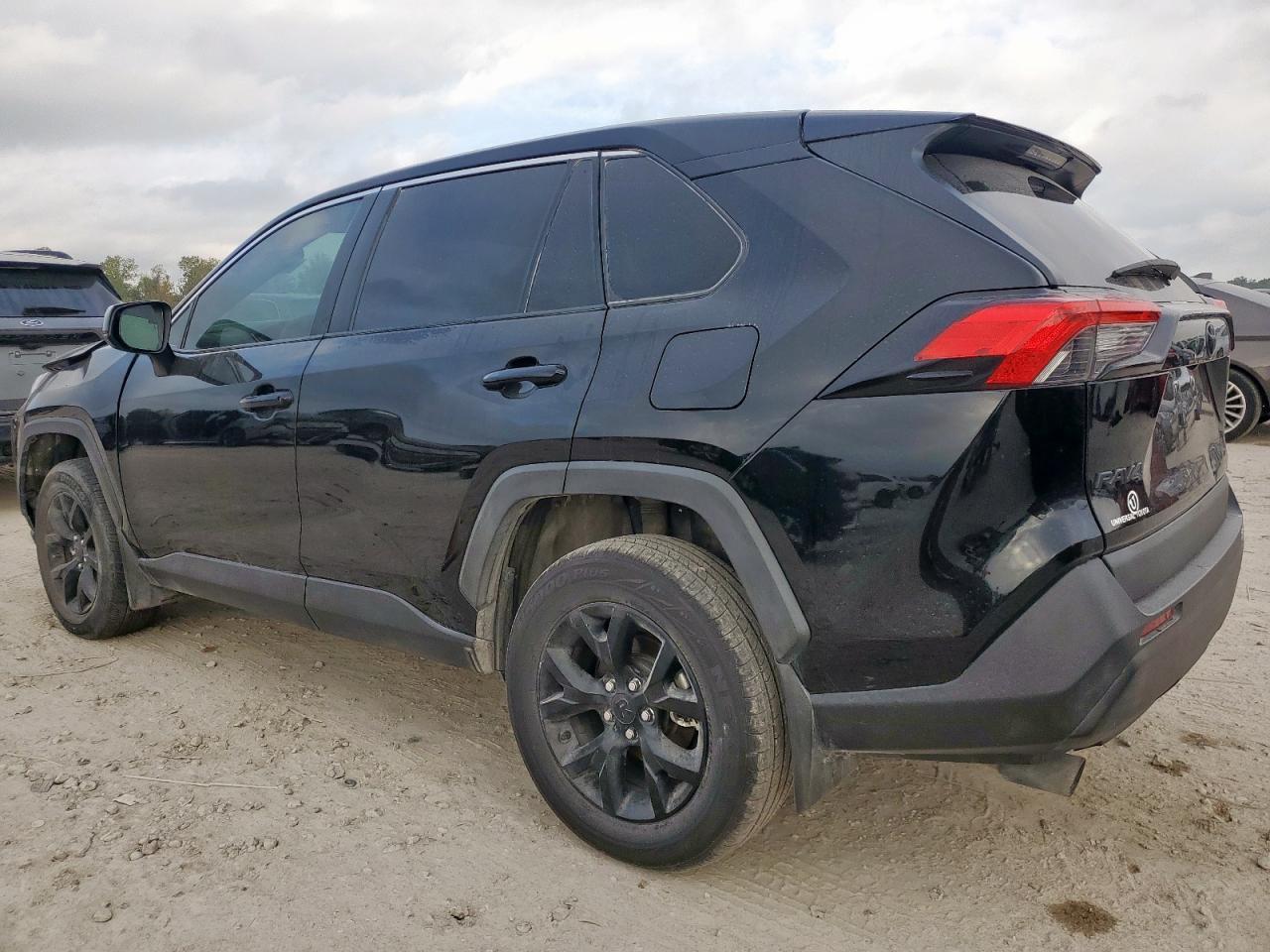 2023 Toyota Rav4 Le - Фото 2