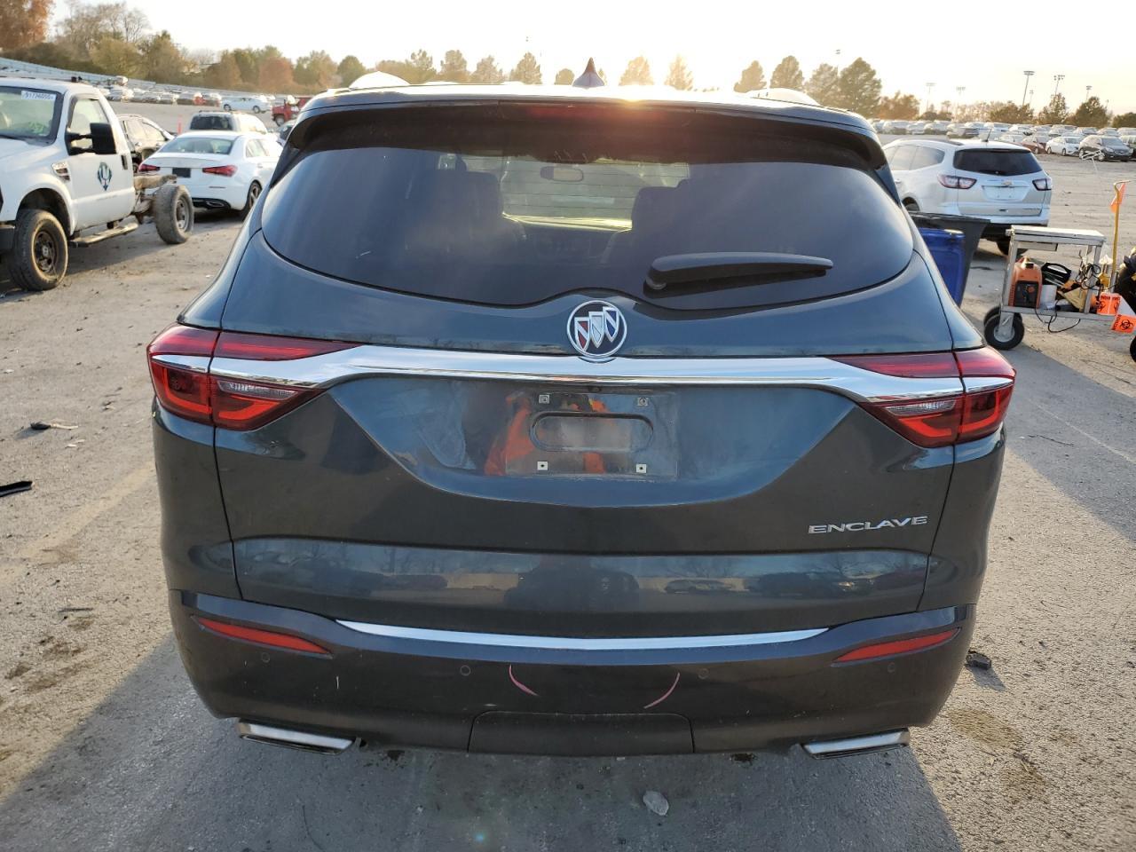 2019 Buick Enclave Essence - Image 6