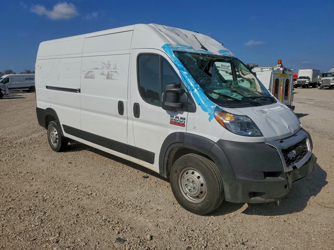 2022 Ram Promaster Delivery Van - Фото 4