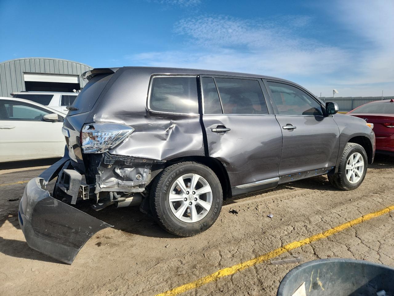 2013 Toyota Highlander Base - Image 3