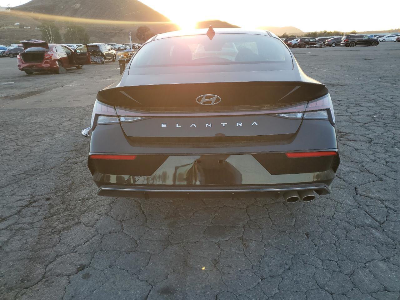 2025 Hyundai Elantra N Line - Фото 6
