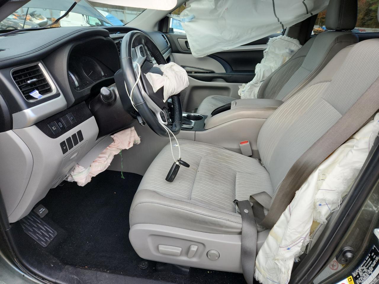 2019 Toyota Highlander Le - Image 7
