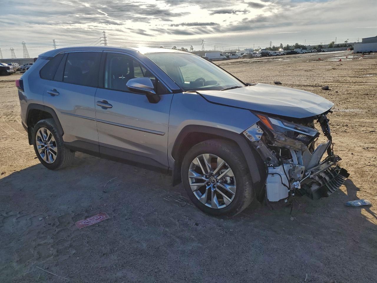 2025 Toyota Rav4 Xle Premium - Фото 5