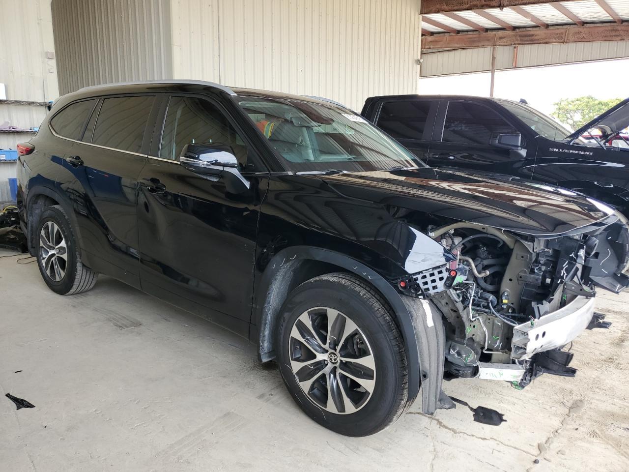 2023 Toyota Highlander L - Фото 4