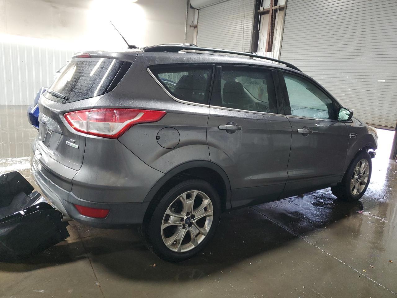 2013 Ford Escape Se - Фото 3