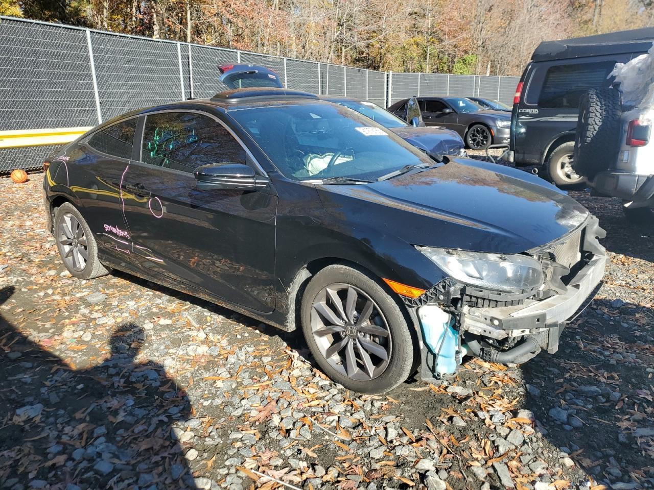 2019 Honda Civic Ex - Image 4