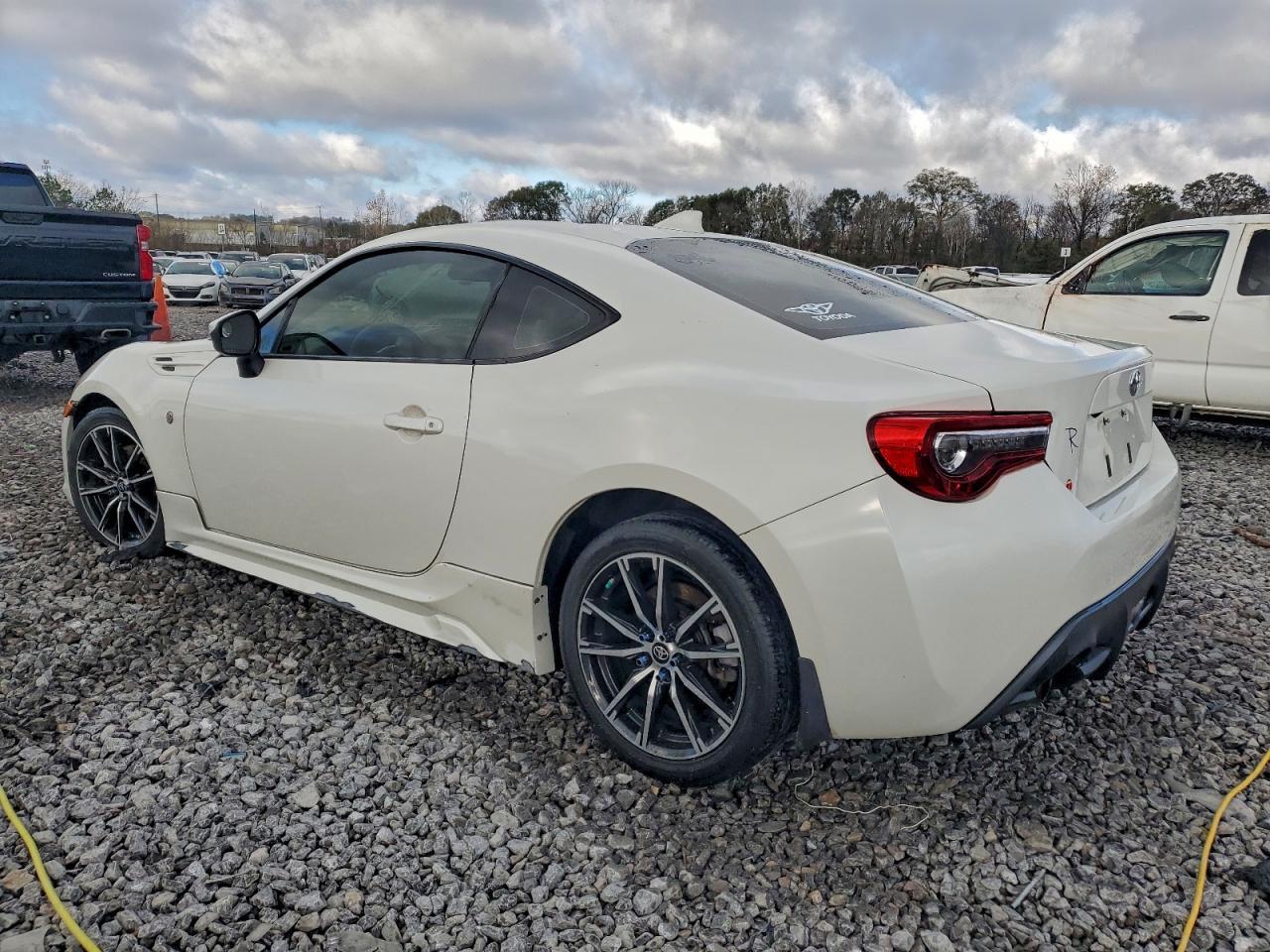 2017 Toyota 86 Base - Фото 2