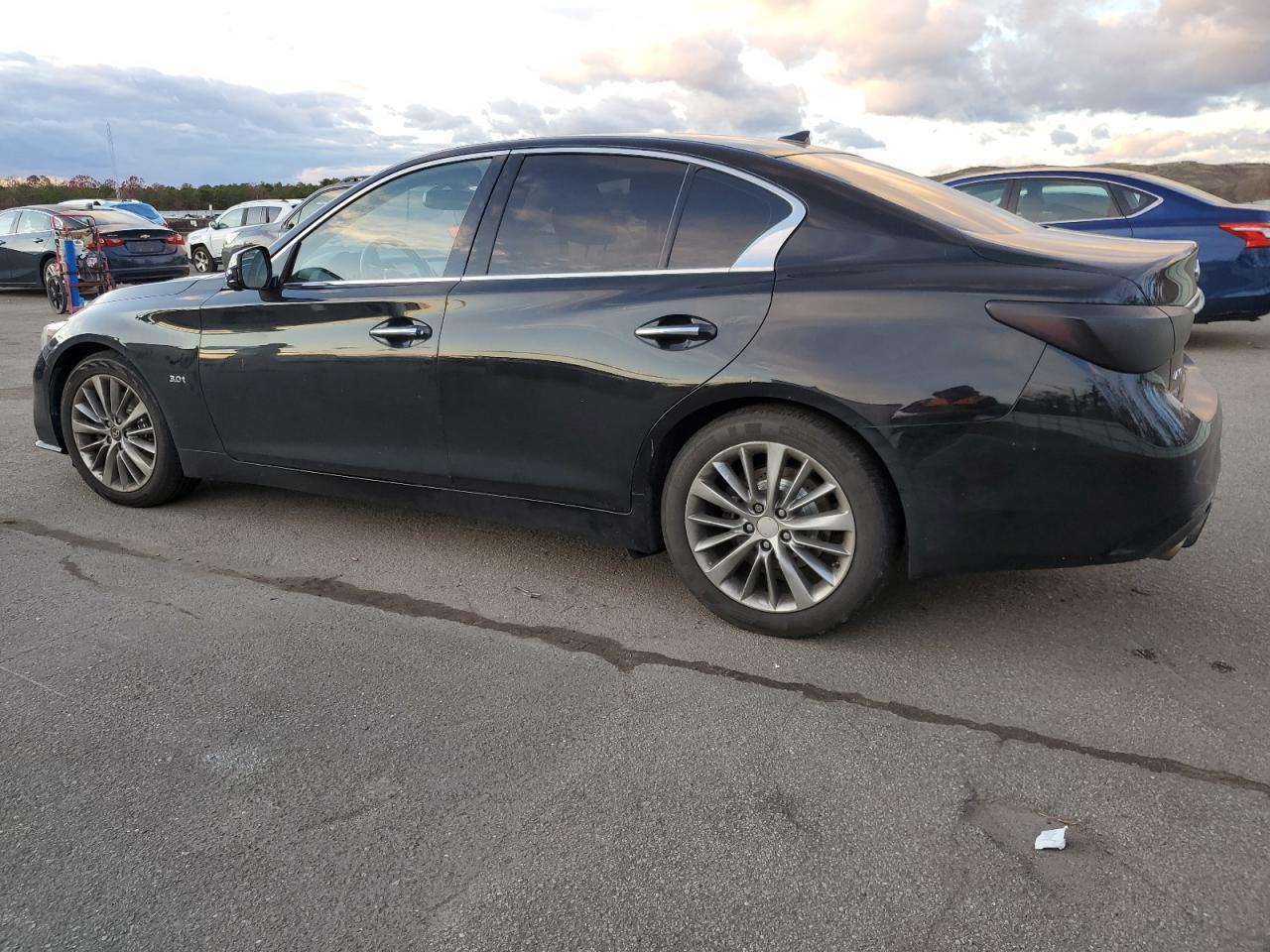 2020 Infiniti Q50 Pure - Фото 2