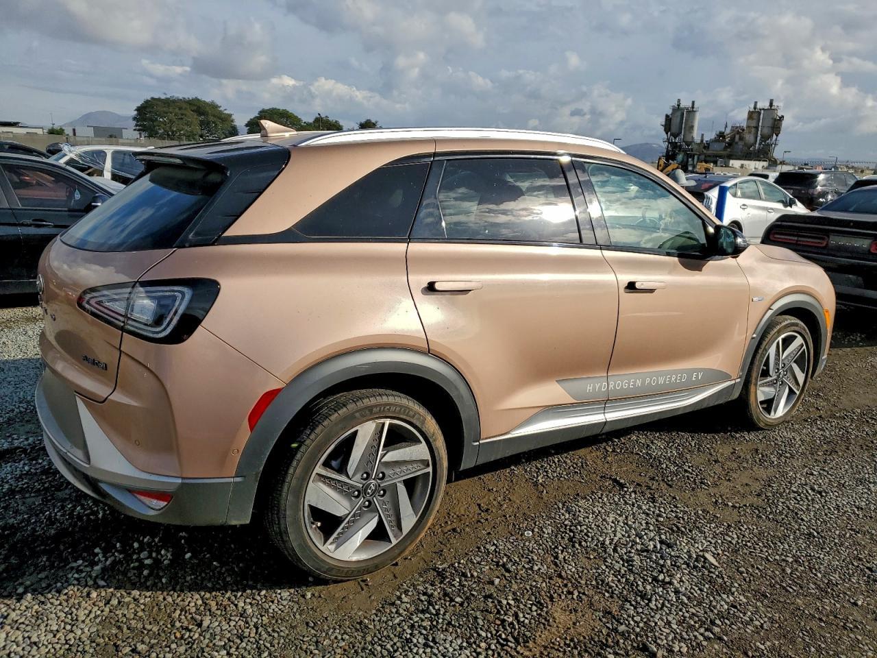 2021 Hyundai Nexo Limited - Image 3