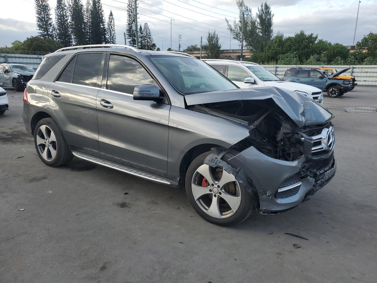 2017 Mercedes-Benz Gle 350 - Фото 4