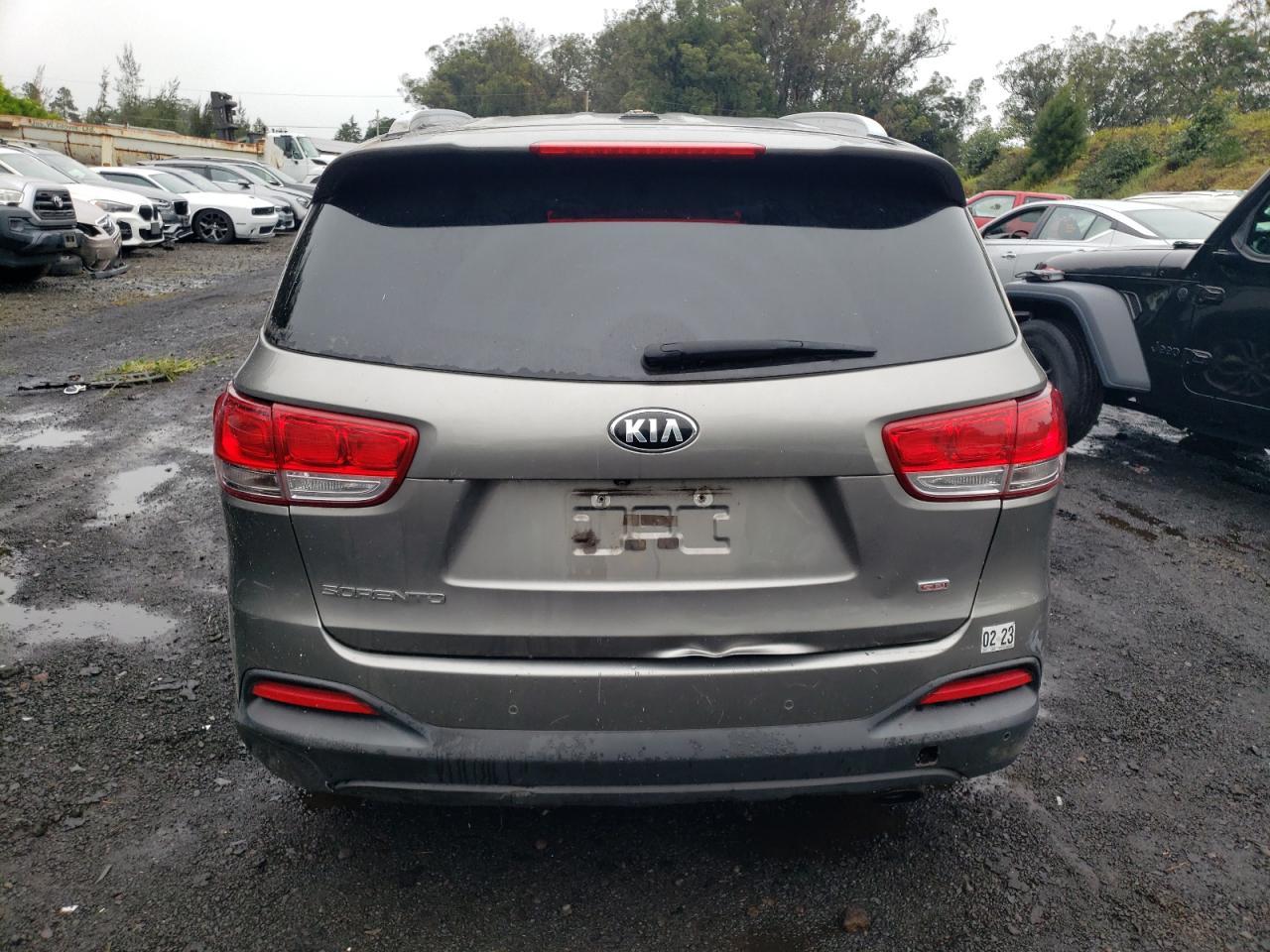2017 Kia Sorento Lx - Image 6
