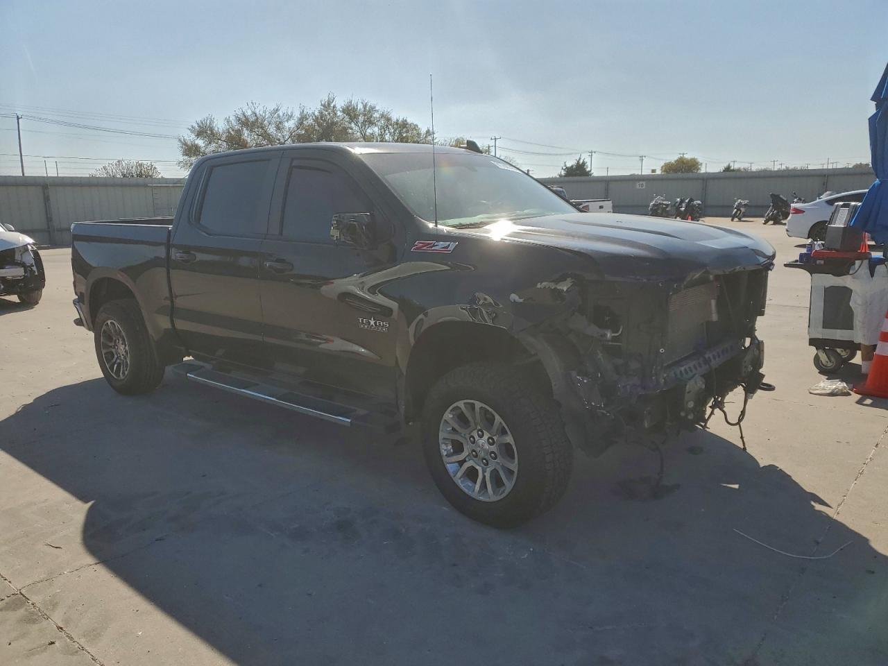 2021 Chevrolet Silverado K1500 Lt - Фото 4