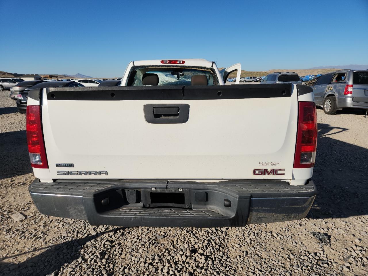2010 GMC Sierra K1500 - Image 6