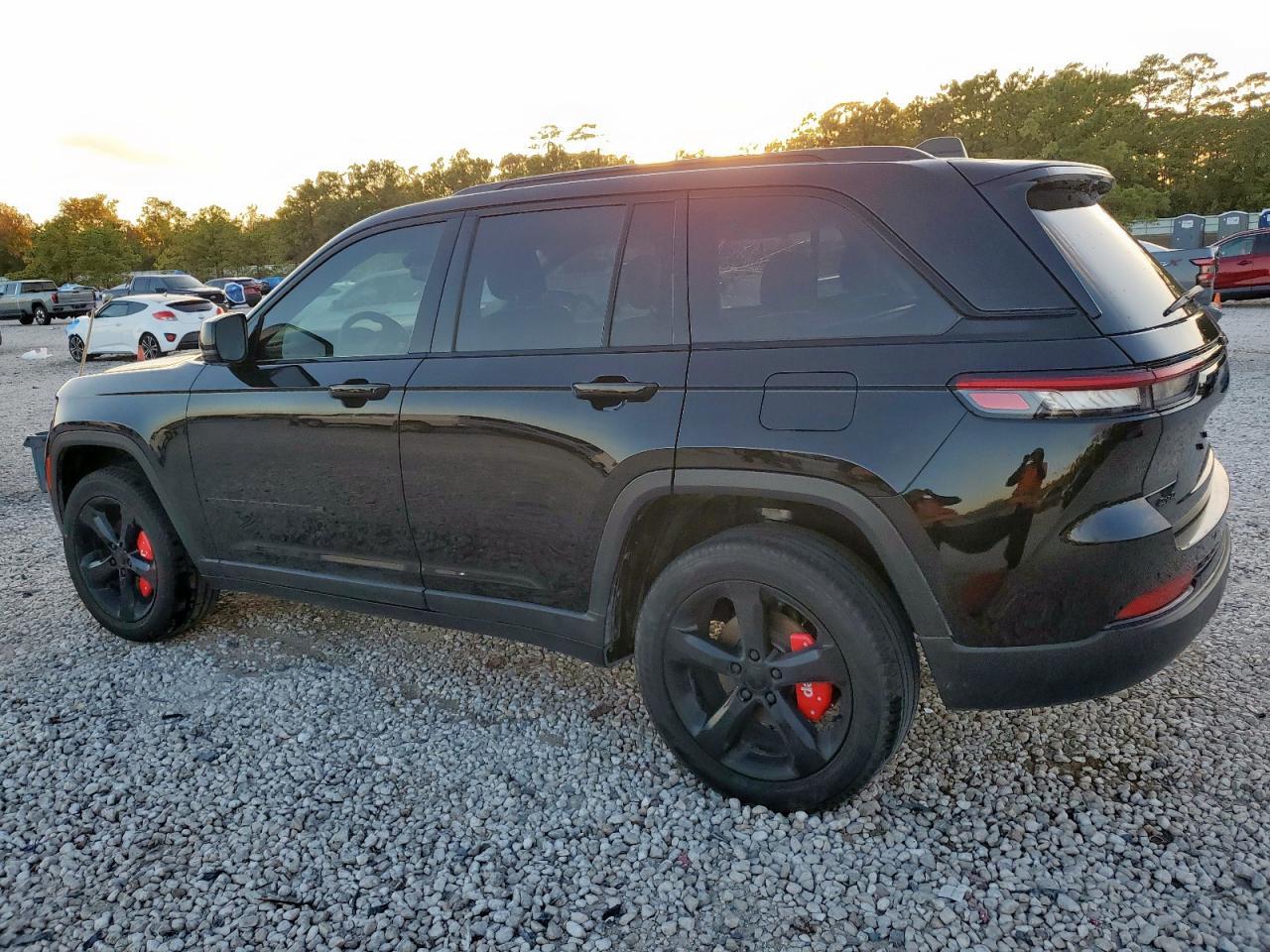 2024 Jeep Grand Cherokee Limited - Фото 2