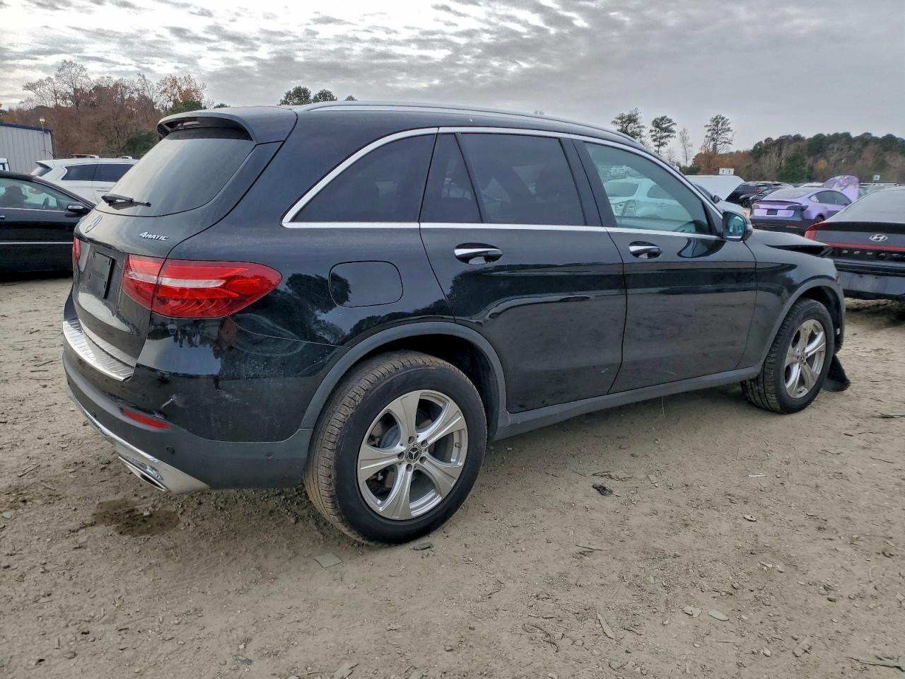 2018 Mercedes-Benz Glc 300 4Matic - Фото 3