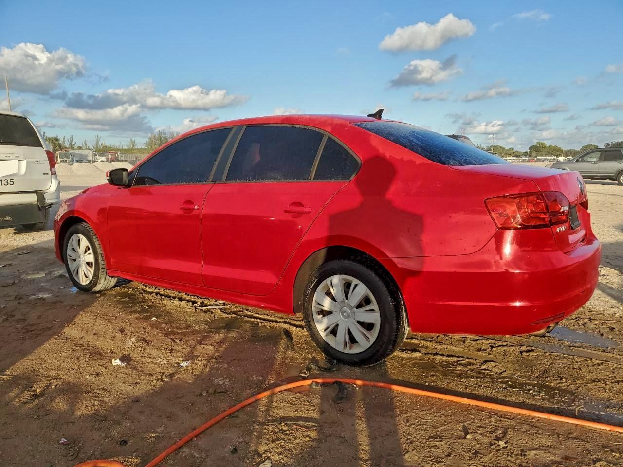 2014 Volkswagen Jetta Se - Фото 2