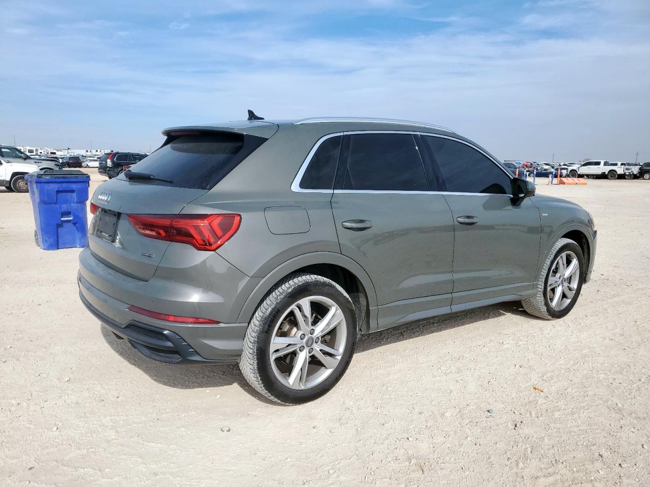 2020 Audi Q3 Premium S Line - Фото 3