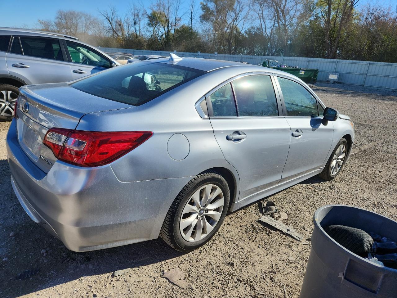 2016 Subaru Legacy 2.5I Premium - Фото 3