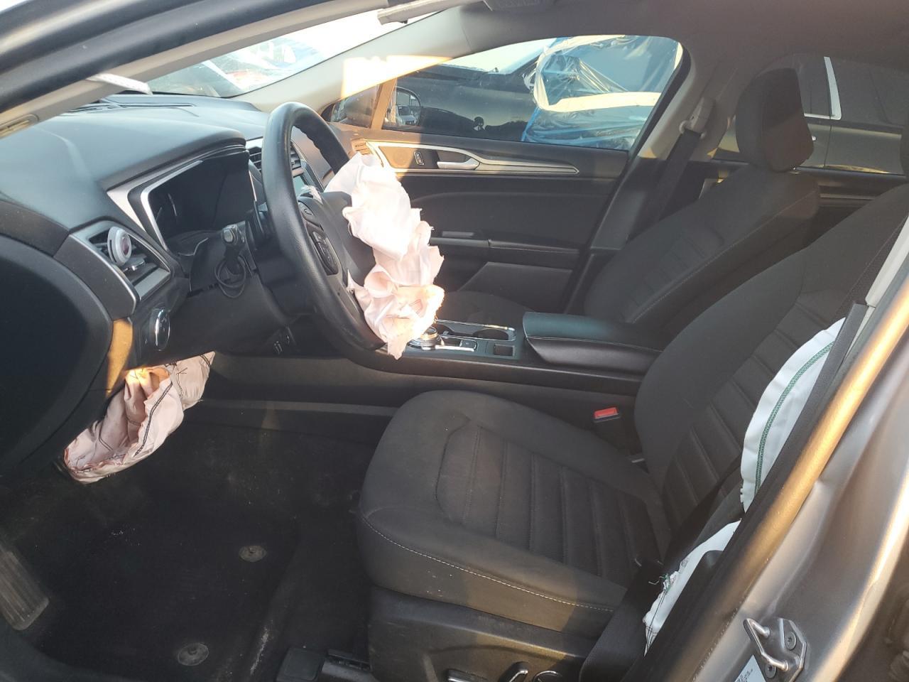 2020 Ford Fusion Se - Image 7