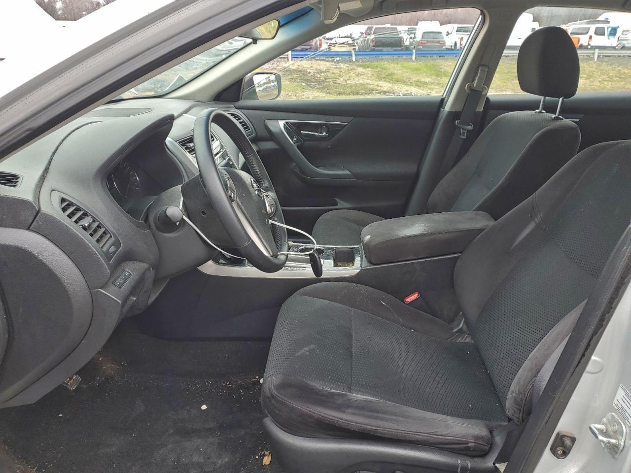 2014 Nissan Altima 2.5 Sv - Image 7