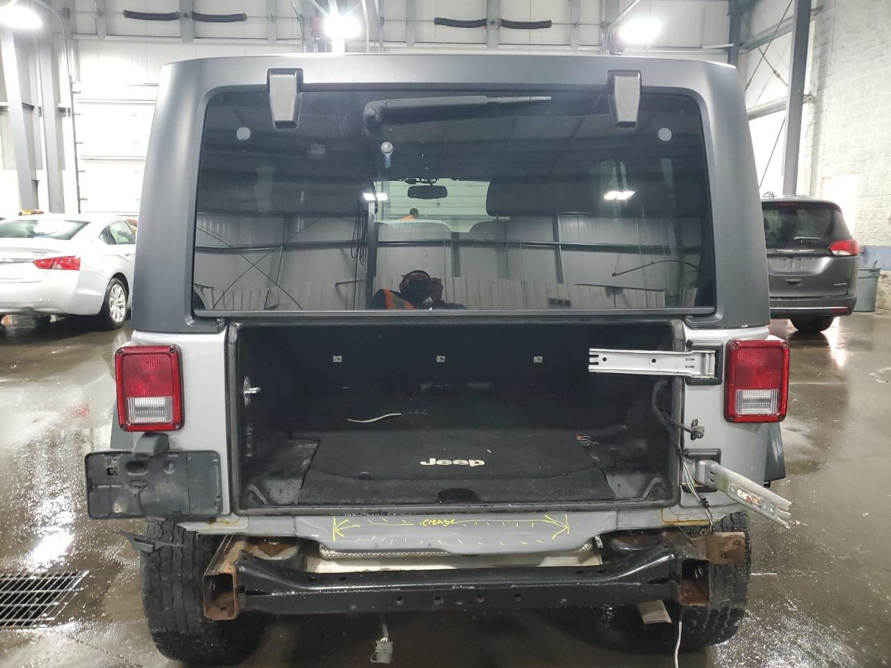 2013 Jeep Wrangler Unlimited Sport - Фото 6