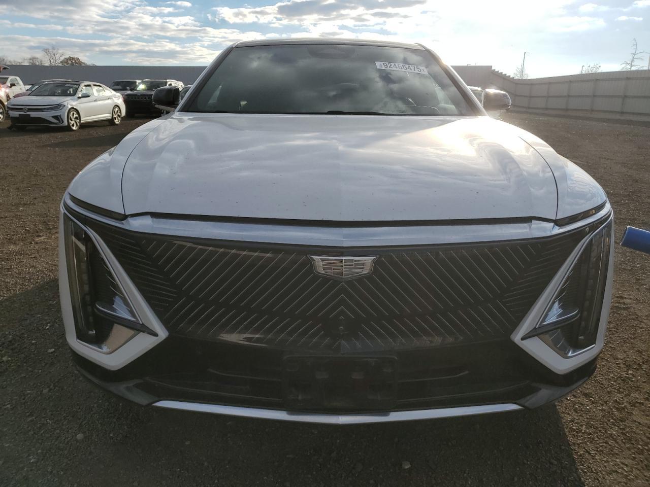 2024 Cadillac Lyriq Luxury - Image 5