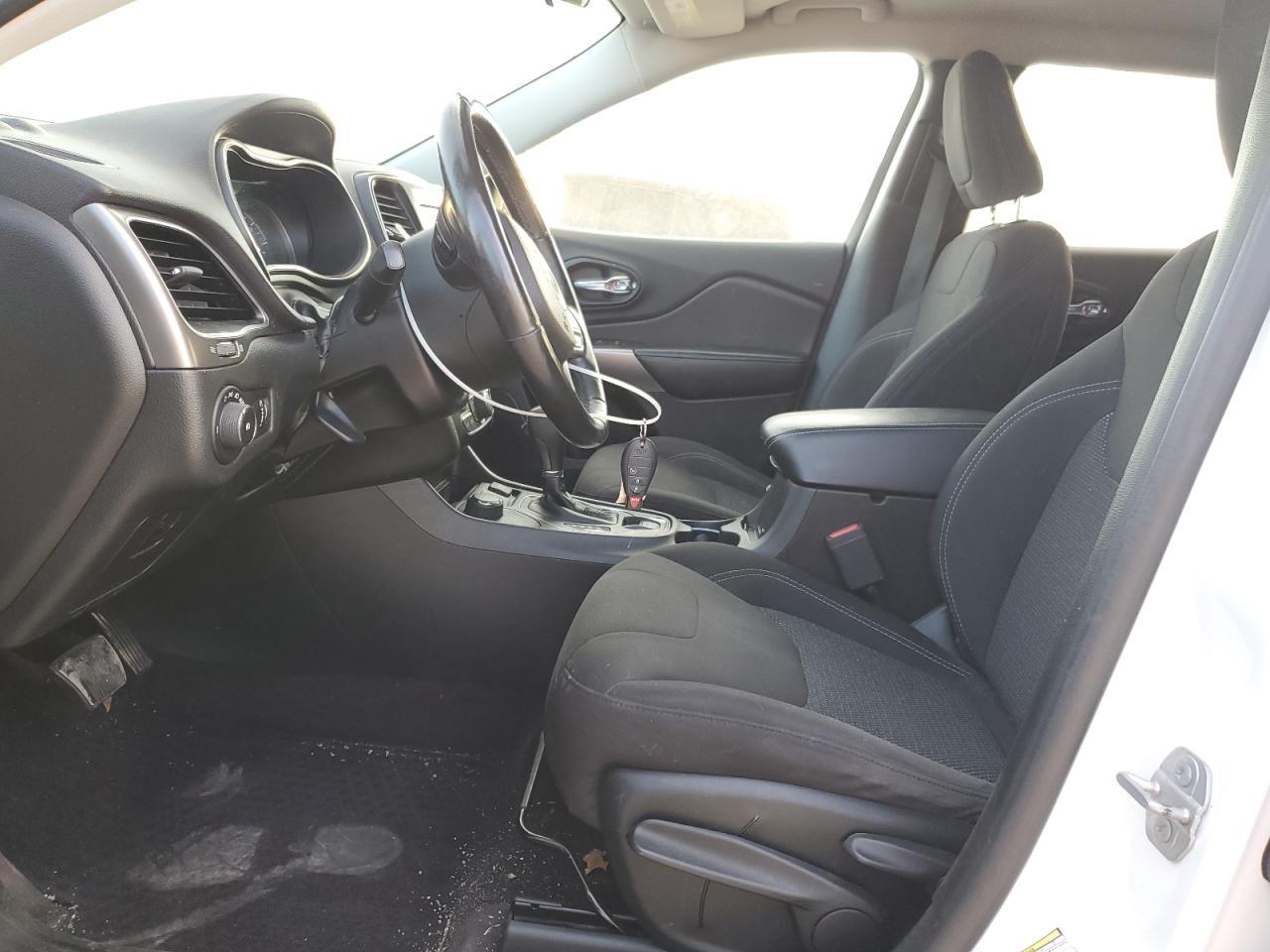 2019 Jeep Cherokee Latitude - Фото 7