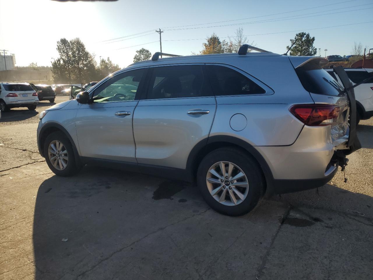 2020 Kia Sorento L - Фото 2