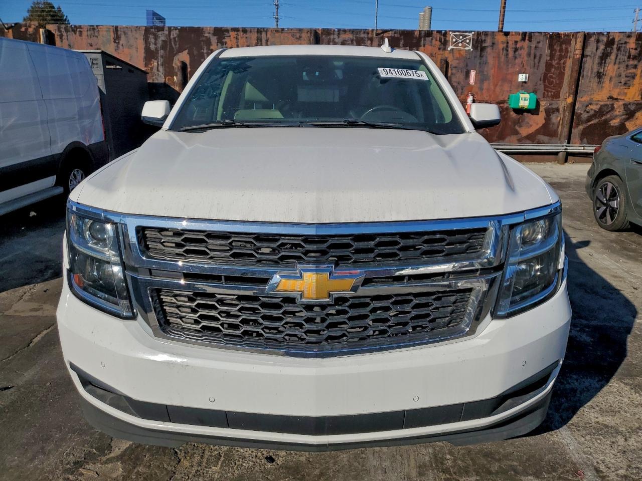 2020 Chevrolet Suburban C1500 Lt - Фото 5