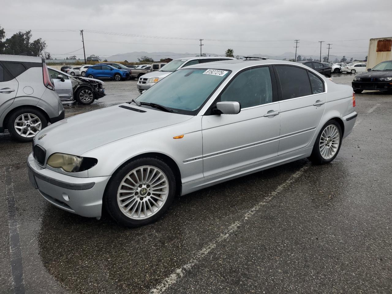 2002 BMW 330 I
