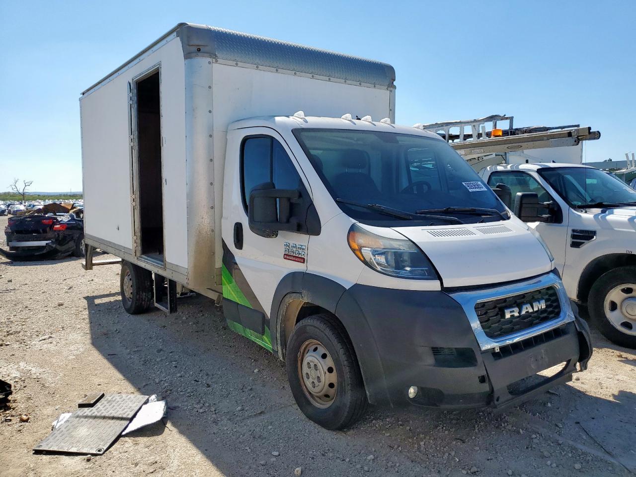2019 Ram Promaster 3500 Box Truck - Фото 4