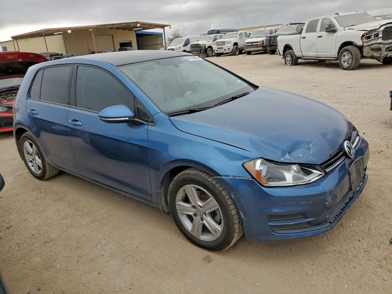 2017 Volkswagen Golf S - Фото 4