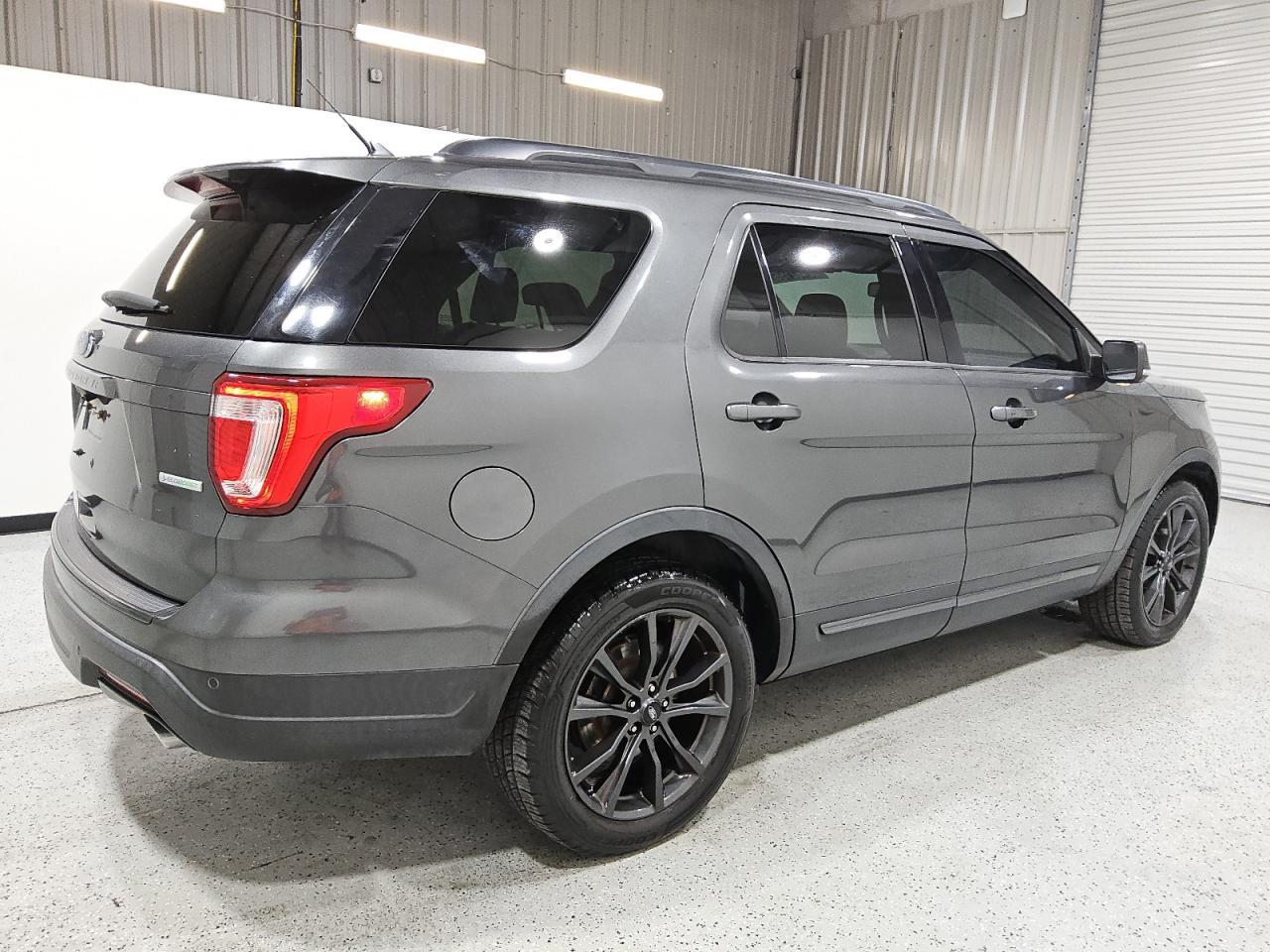 2019 Ford Explorer Xlt - Image 3