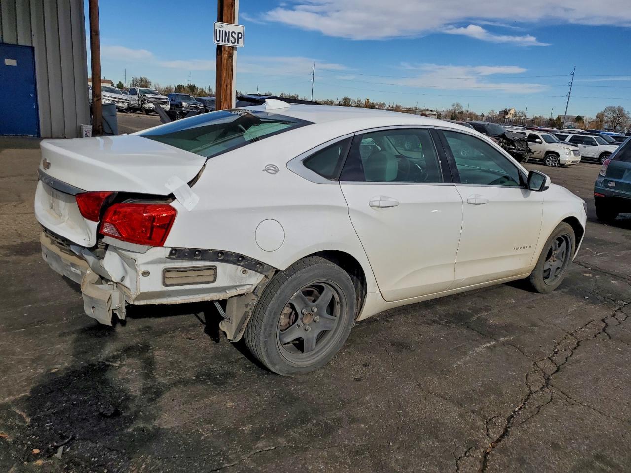 2017 Chevrolet Impala Ls - Фото 3