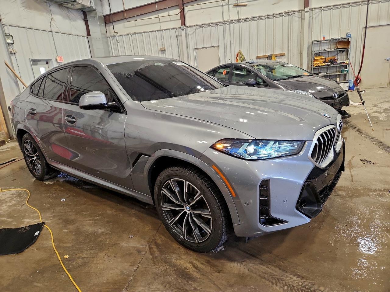 2024 BMW X6 xDrive40I - Фото 4