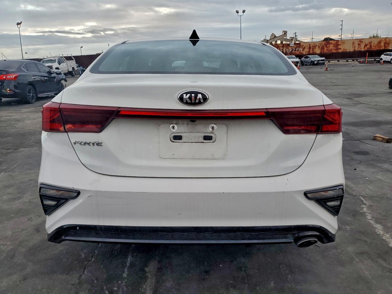 2021 Kia Forte Fe - Фото 6