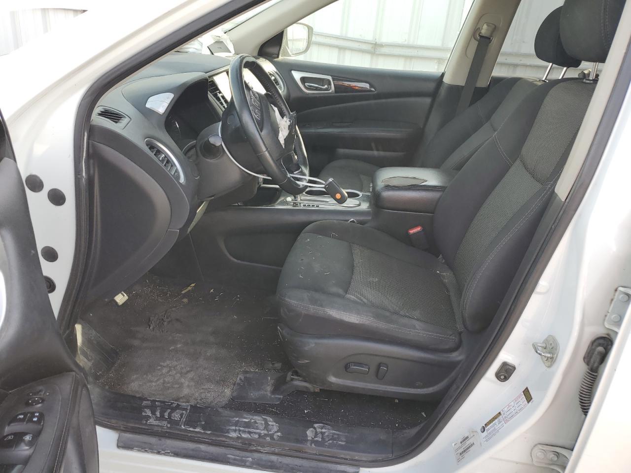 2019 Nissan Pathfinder S - Image 7