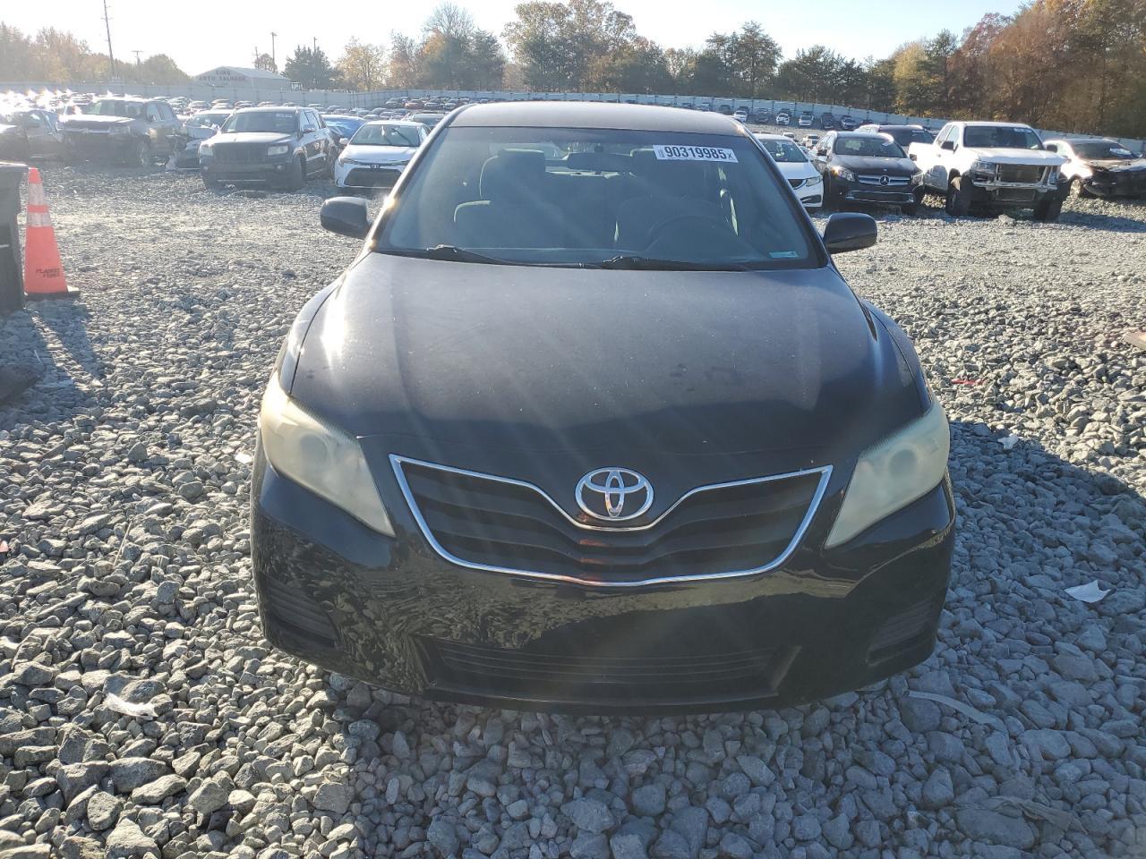 2010 Toyota Camry Base - Фото 5